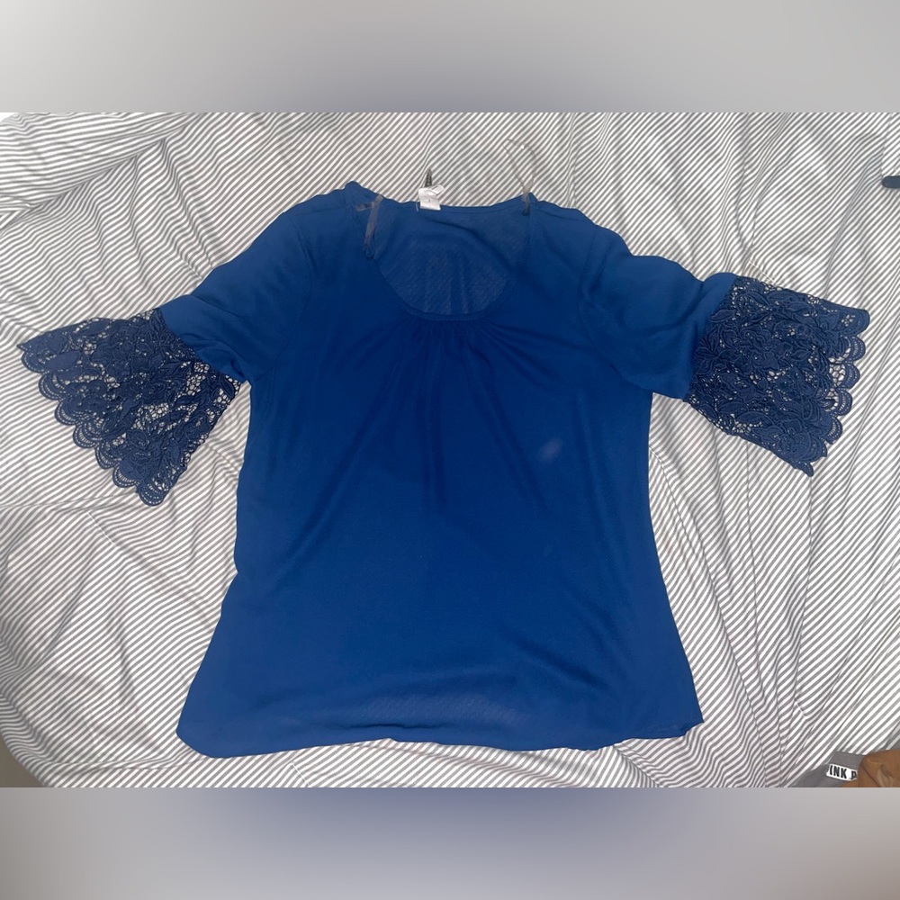 Blouse - Picture 1 of 1
